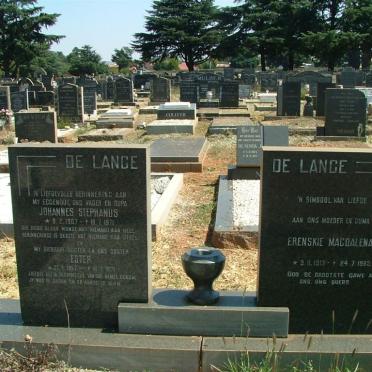 LANGE Johannes Stephanus 1907-1971 &amp; Erenski Magdalena 1913-1985 :: DE LANGE Ester 1957-1971