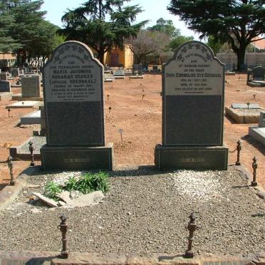ODENDAAL Dirk Cornelius Uys 1961-1940 &amp; Maria Jacomina Susarah BEUKES voorheen ODENDAAL 1851-1945
