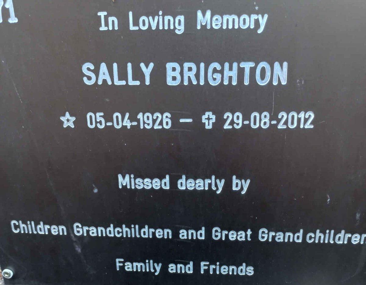 BRIGHTON Sally 1926-2012