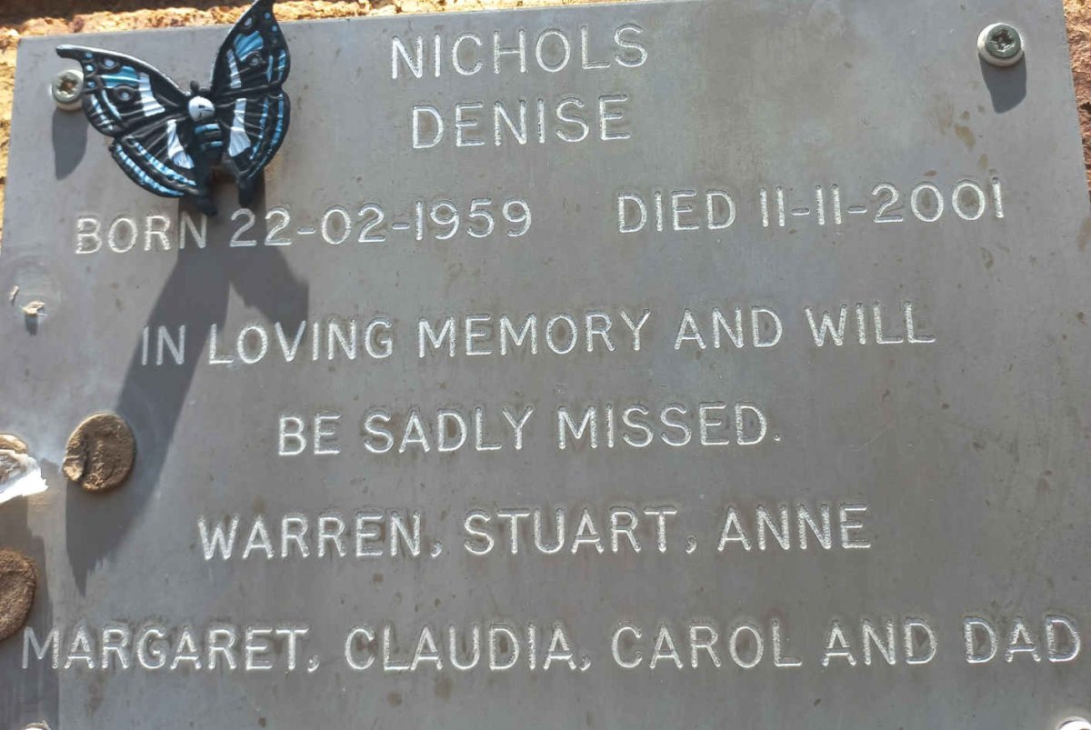 NICHOLS Denise 1959-2001