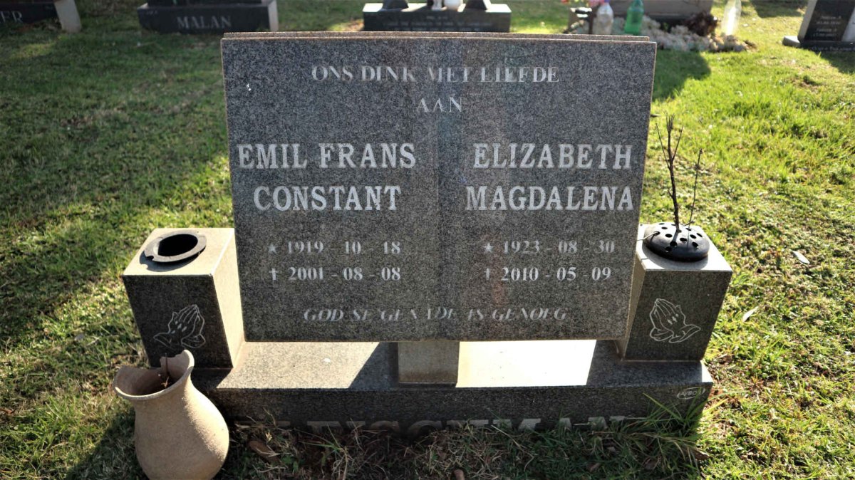 FLEISCHMAN Emil Frans Constant 1919-2001 &amp; Elizabeth Magdalena 1923-2010