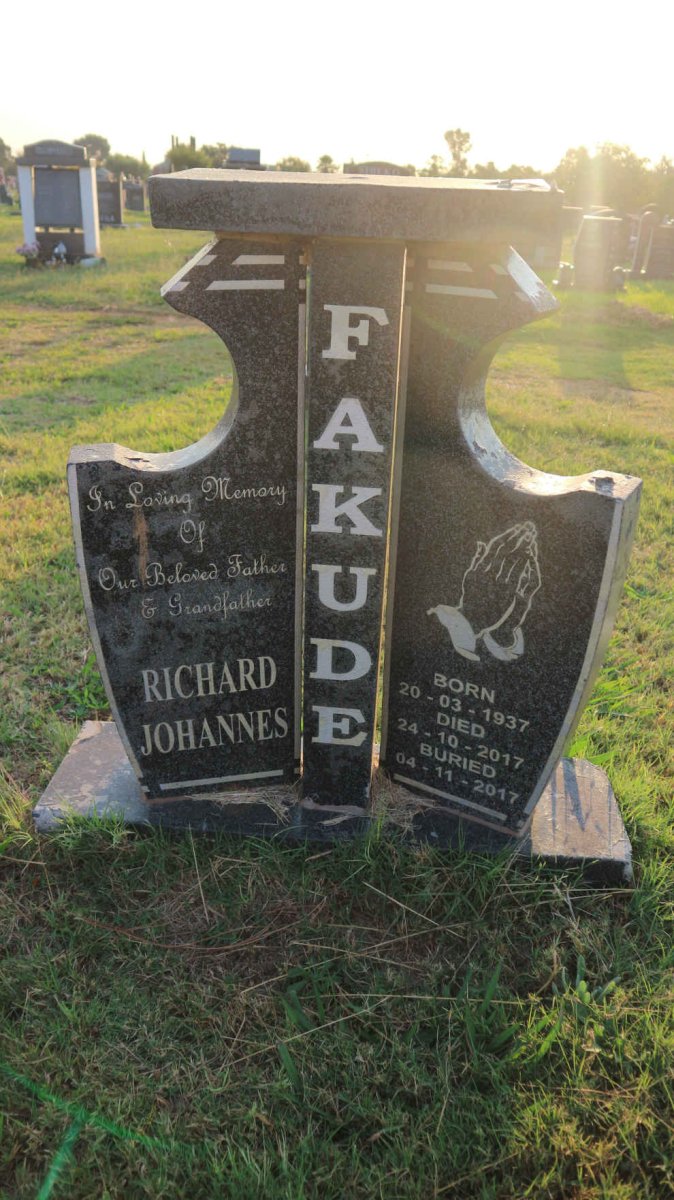 FAKUDE Richard Johannes 1937-2017