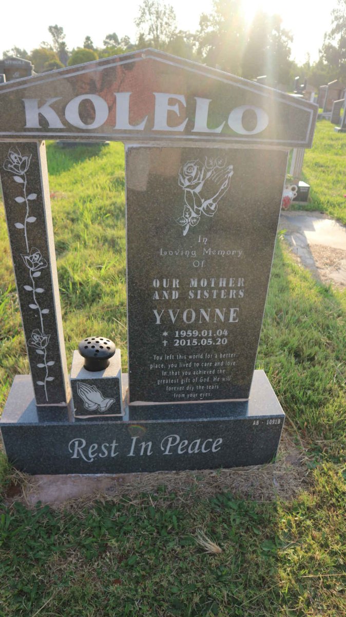 KOLELO Yvonne 1959-2015