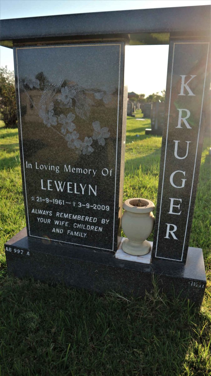 KRUGER Lewelyn 1961-2009
