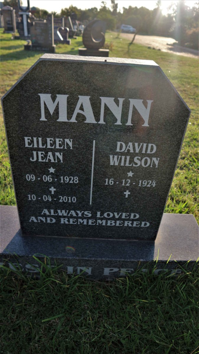MANN David Wilson 1924- &amp; Eileen Jean 1928-2010
