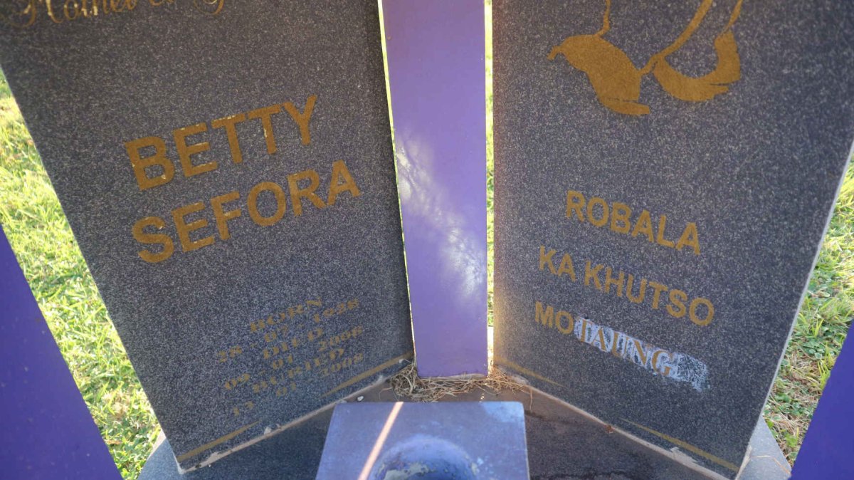 NGOBENI Betty Sefora 1928-2008