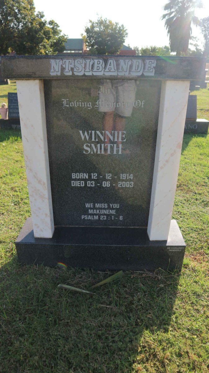 NTSIBANDE Winnie Smith 1914-2003
