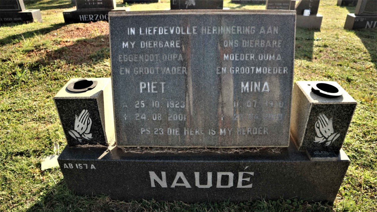 NAUDE Piet 1923-2001 &amp; Mina 19?0-20??