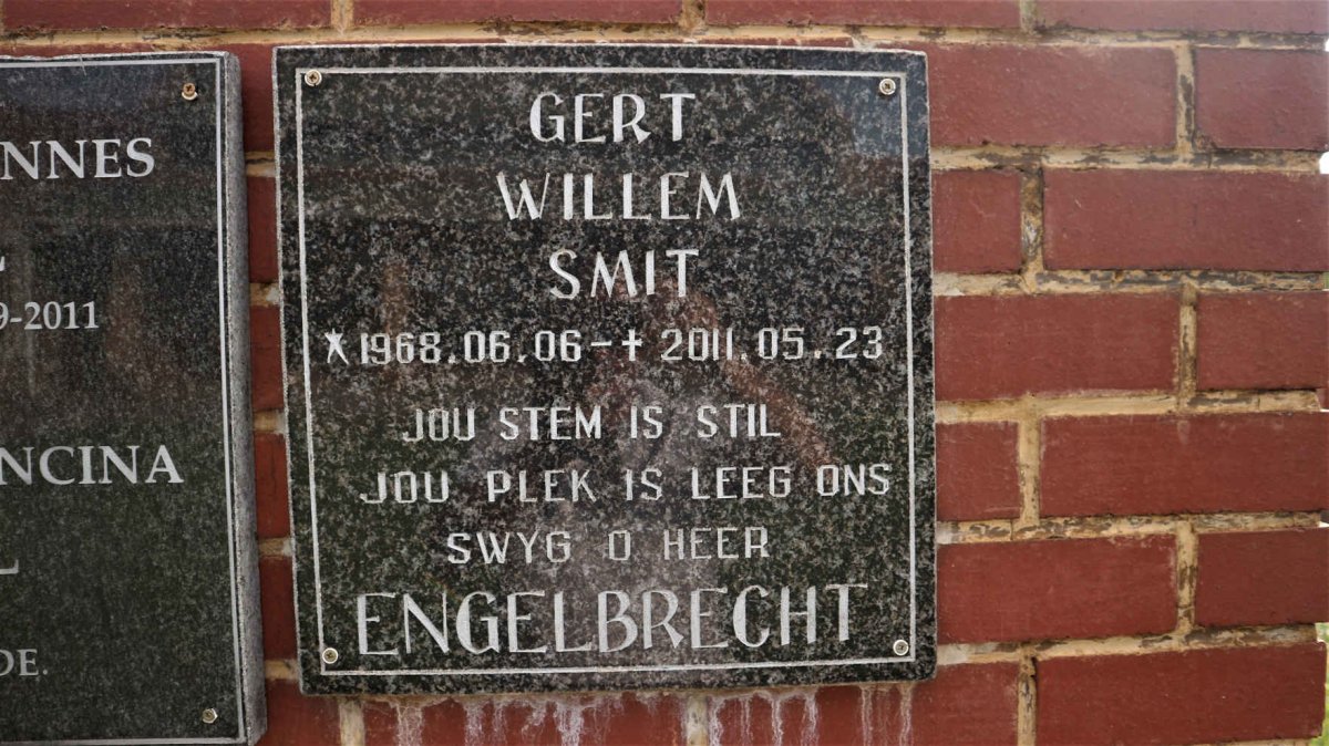 ENGELBRECHT Gert Willem Smit 1968-2011