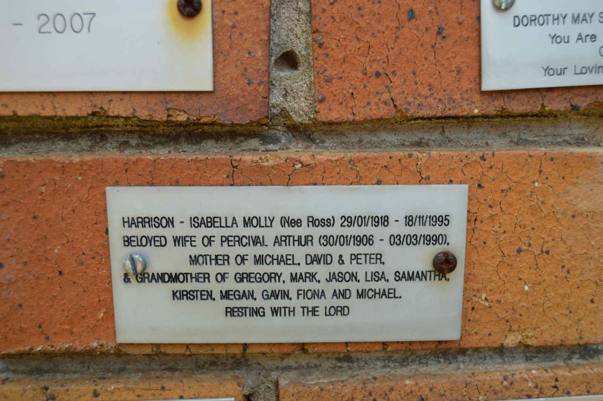 HARRISON Percival Arthur 1906-1990 &amp; Isabella Molly ROSS 1918-1995