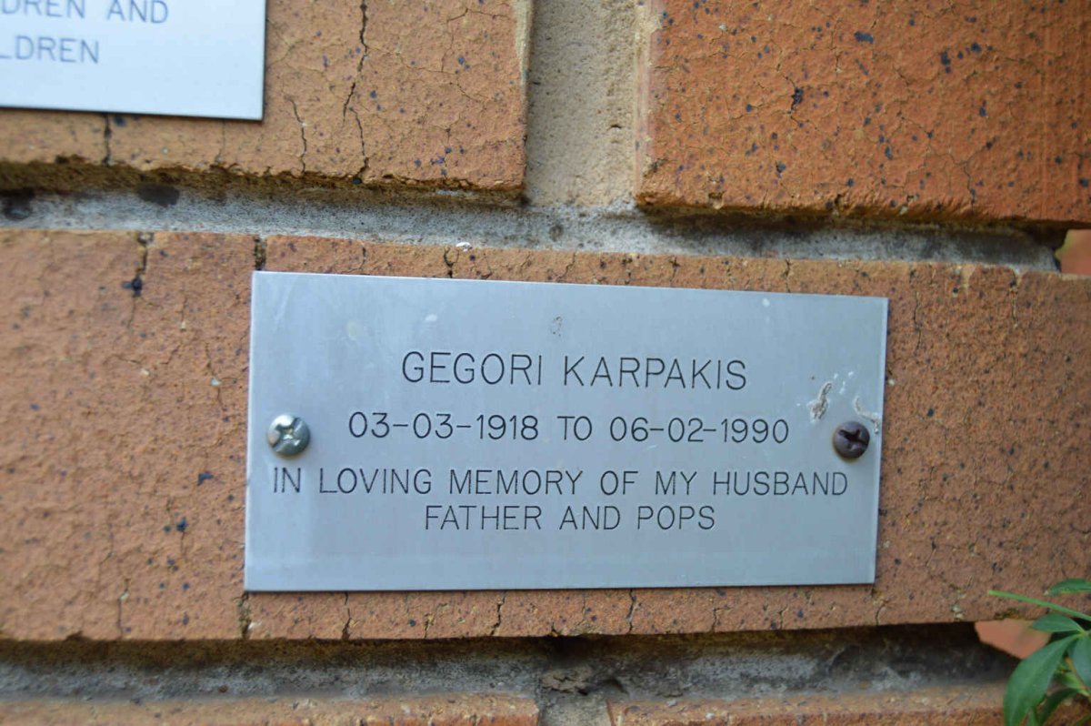 KARPAKIS Gegori 1918-1990