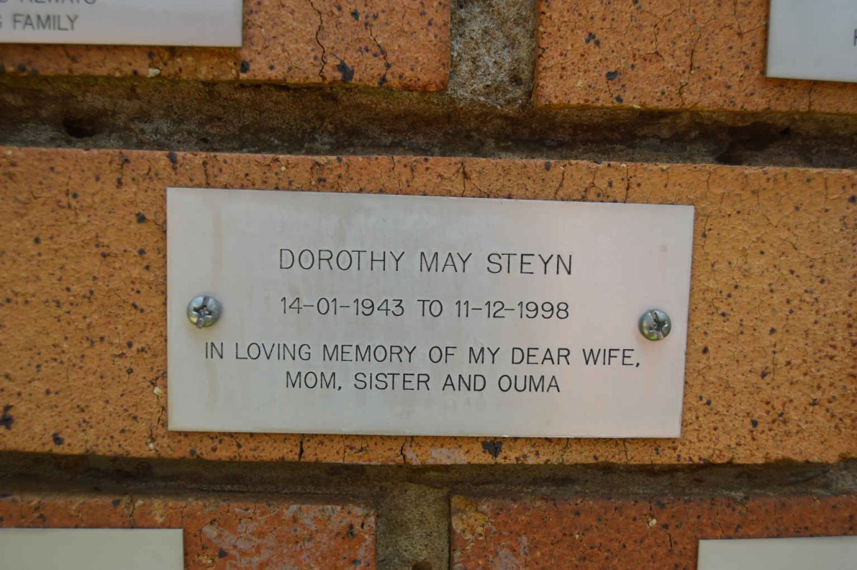 STEYN Dorothy May 1943-1998