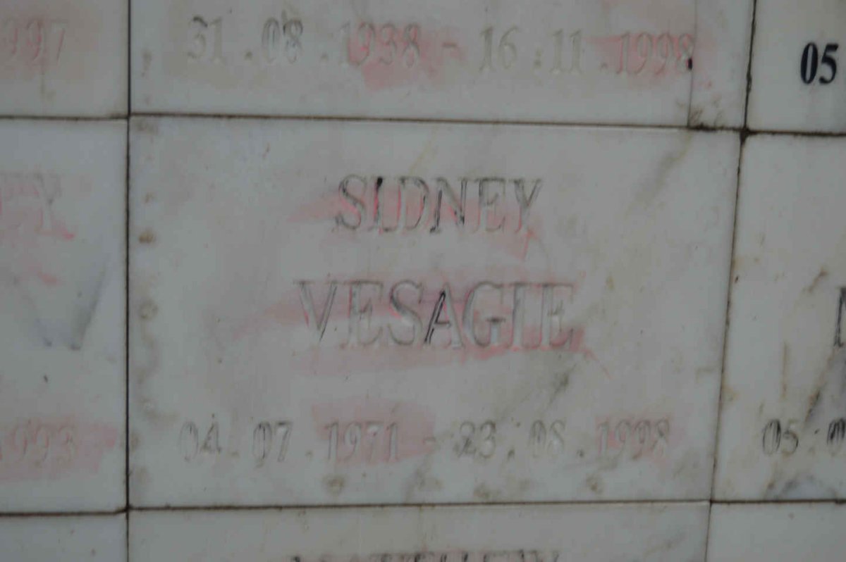 VESAGIE Sidney 1971-1998
