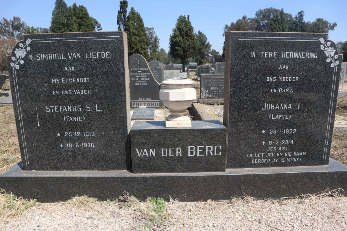 BERG Stefanus S.L., van der 1913-1970 &amp; Johanna J. 1922-2014