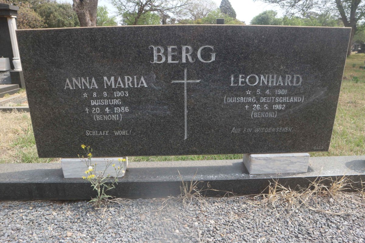 BERG Leonhard 1901-1982 &amp; Anna Maria 1903-1986