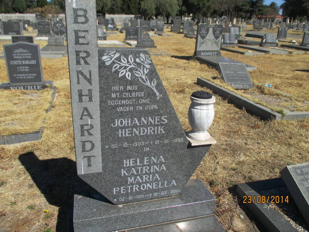 BERNHARDT Johannes Hendrik 1909-1993 &amp; Helena Katrina Maria Petronella 1911-2001