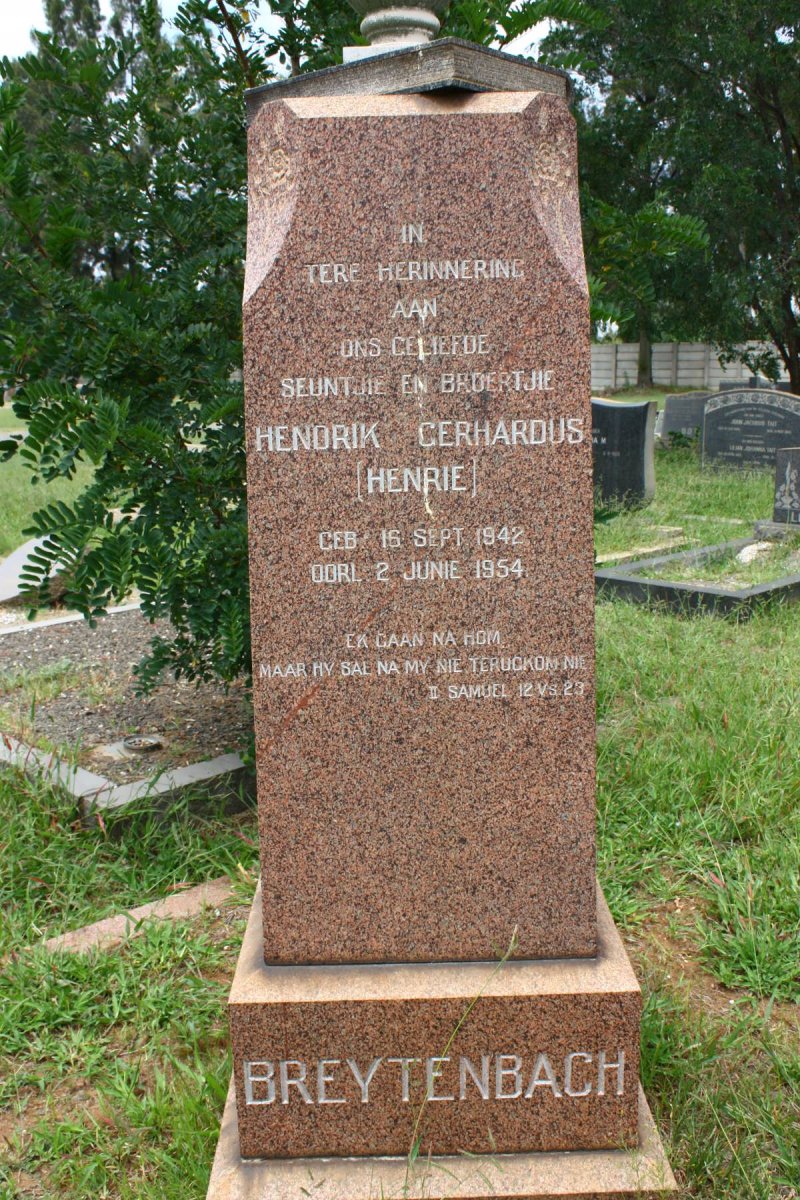 BREYTENBACH Christiaan Benjamin De J. 1910-1964 :: BREYTENBACH Hendrik Gerhardus 1942-1954
