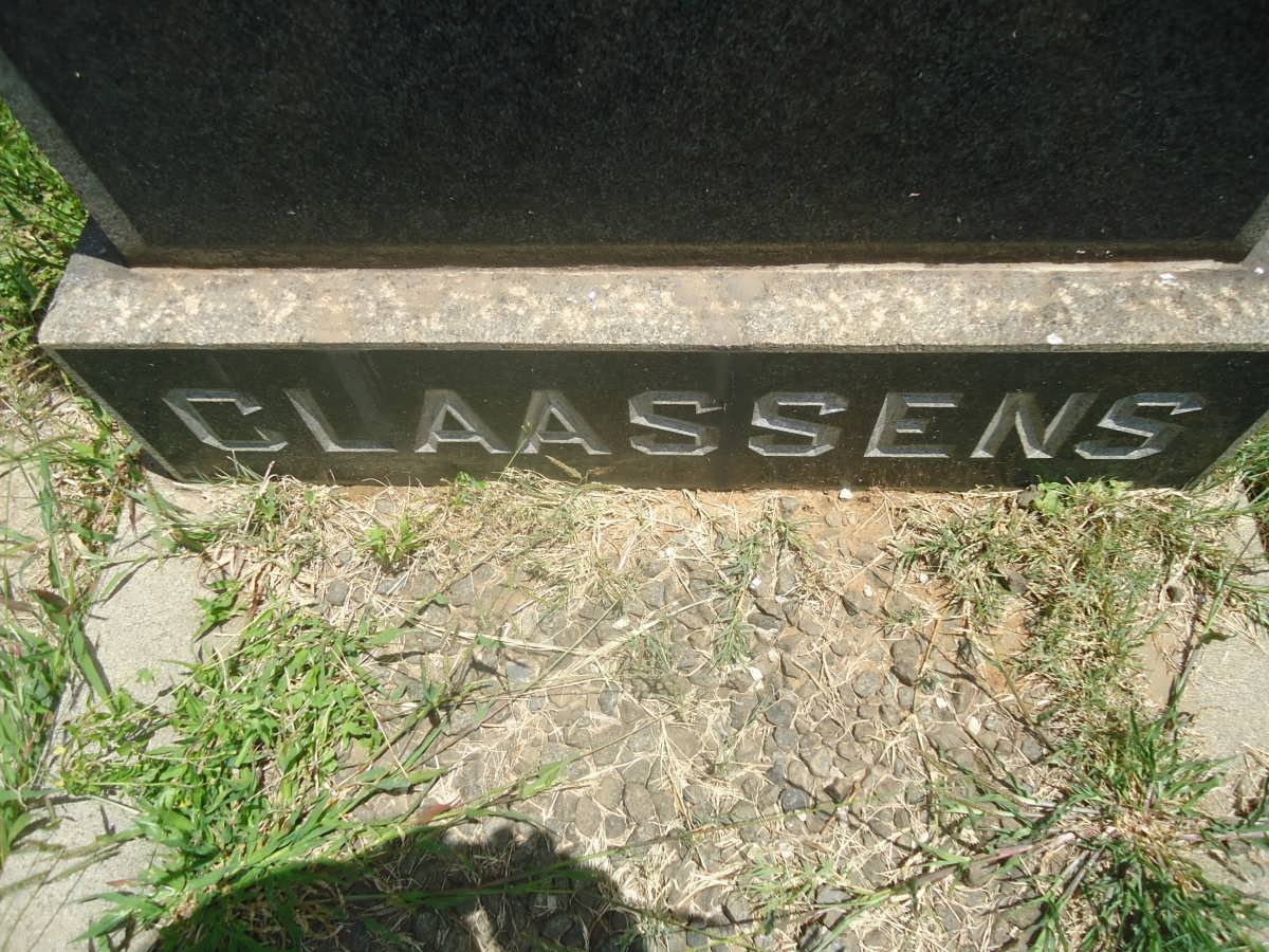 CLAASSENS Jan Daniel 1886-1960 &amp; Hermina WOLFF 1891-1973