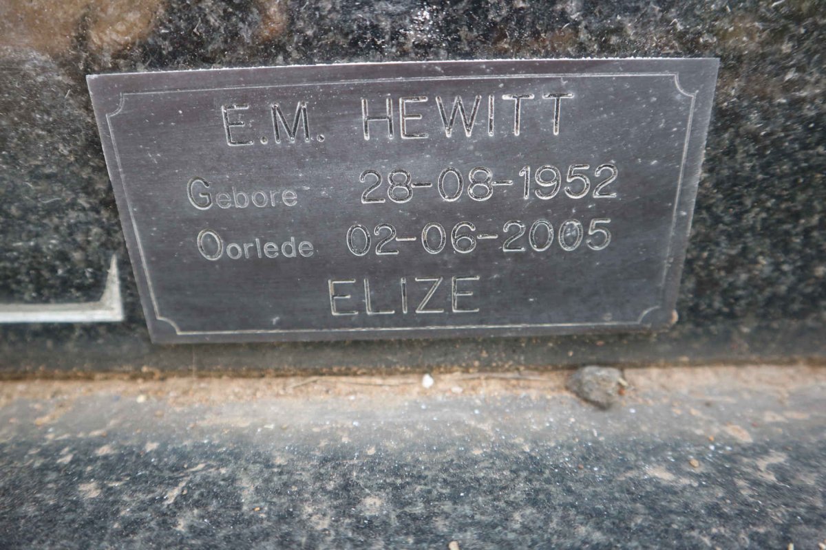 HEWITT E.M. 1952-2005