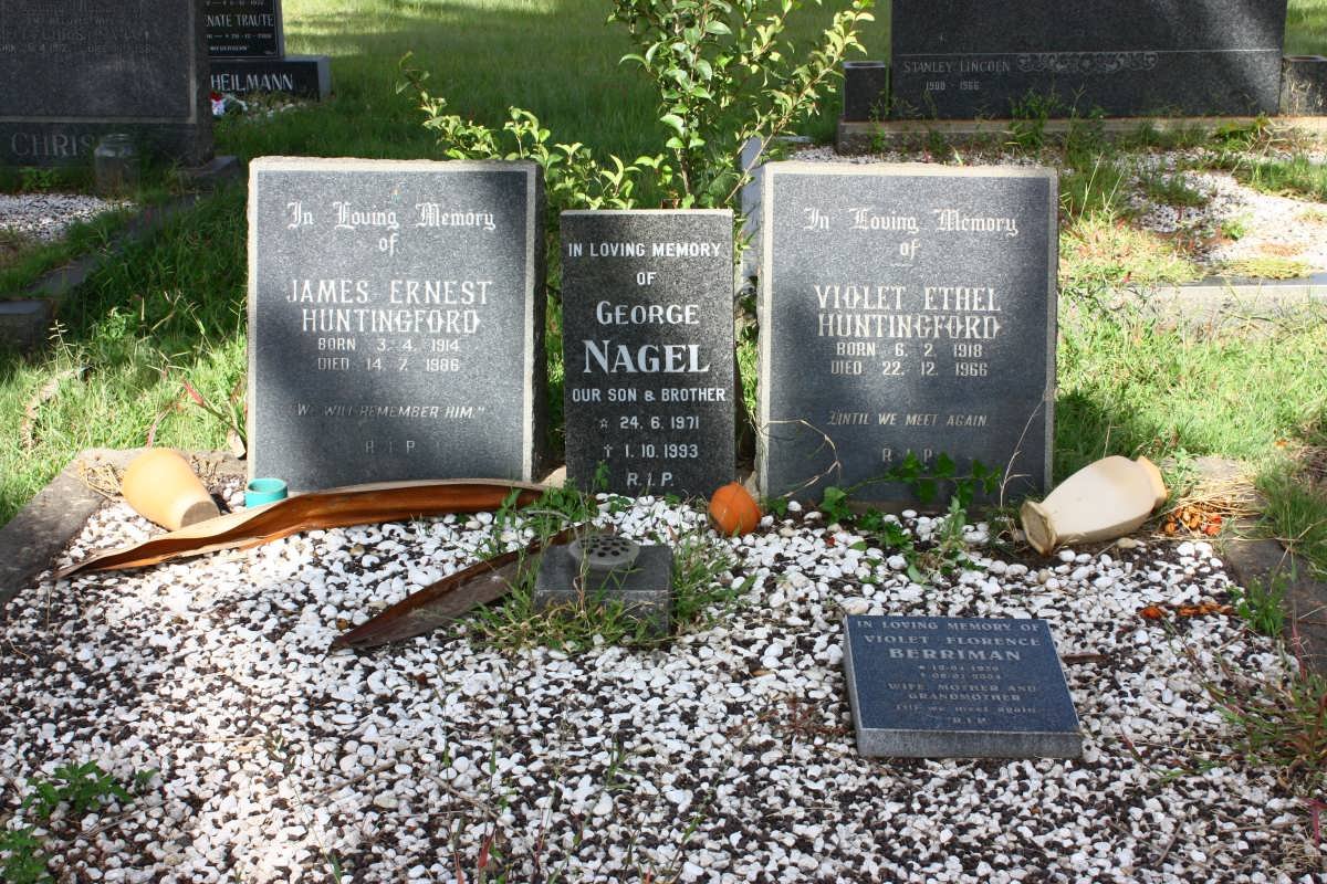HUNTINGFORD James Ernest 1914-1986 &amp; Violet Ethel 1918-1966 :: NAGEL George 1971-1993 ::  BERRIMAN Violet Florence 1939-2004