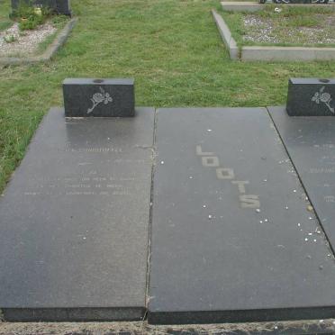 LOOTS Gert Christoffel 1916-1991 &amp; Johanna Cornelia Jacomina KANFER 1919-1976