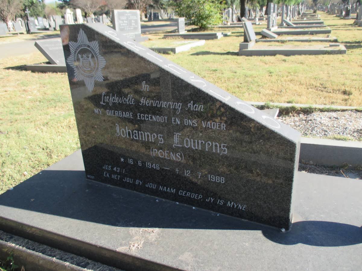 LOURENS Johannes 1946-1988