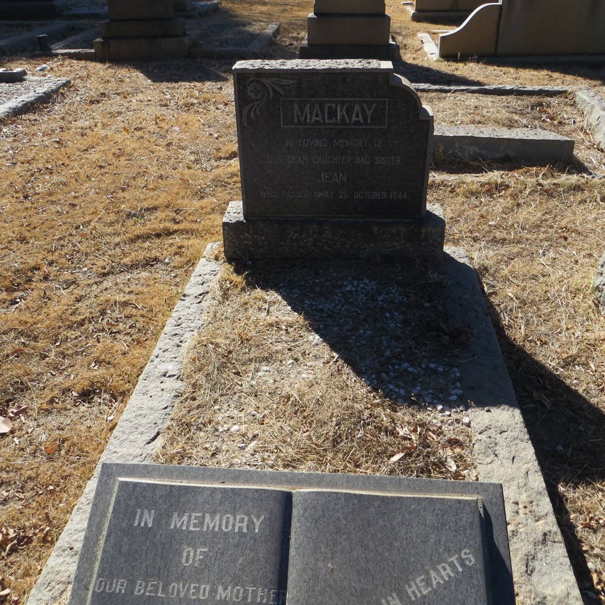 MACKAY Jean -1944 :: MACKAY Catherine 1896-1983