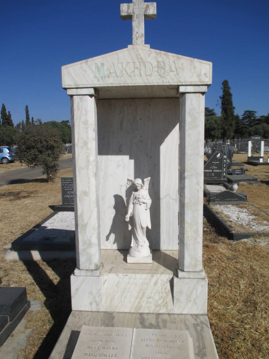 MAKHOBA Sybil Sibusisu 1946-1999