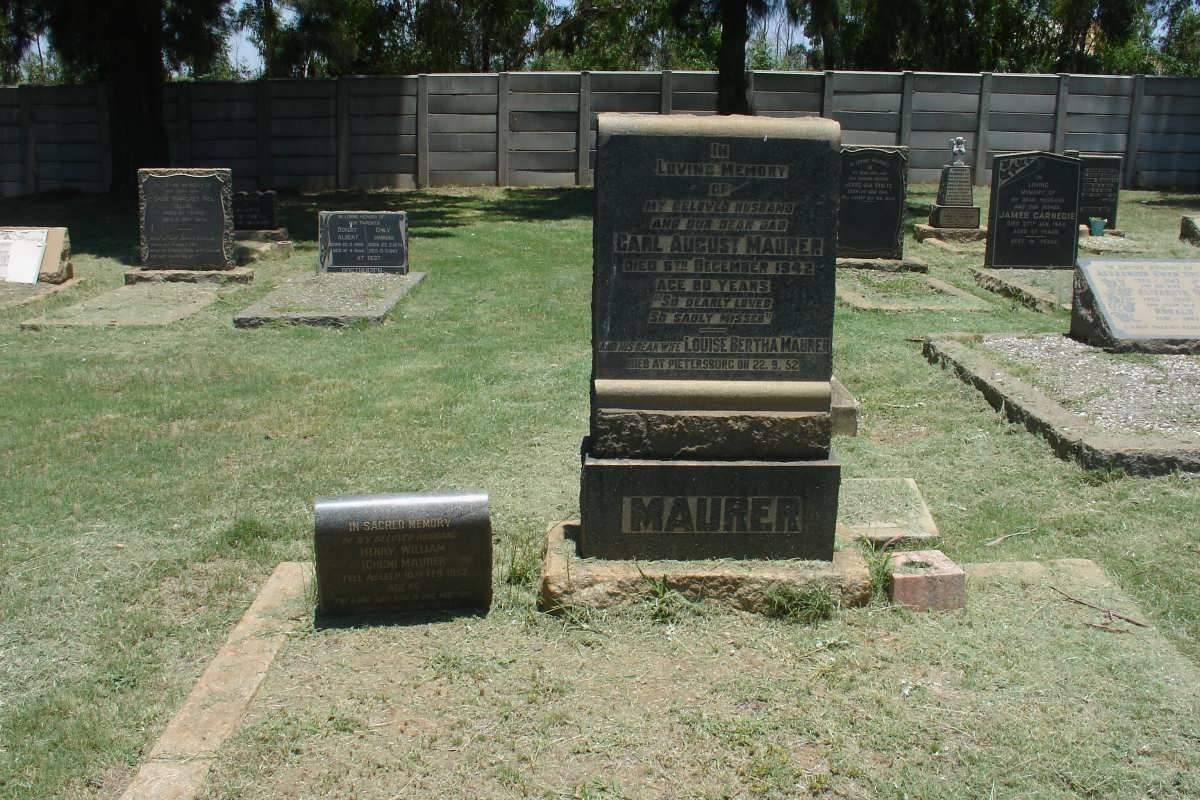 MAURER Carl August -1942 &amp; Louise Bertha -1952 :: MAURER Henry William ?