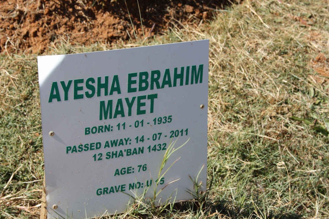 MAYET Ayesha Ebrahim 1935-2011