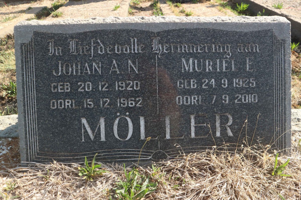 MOLLER Johan A.N. 1920-1962 & Muriel E. 1925-2010