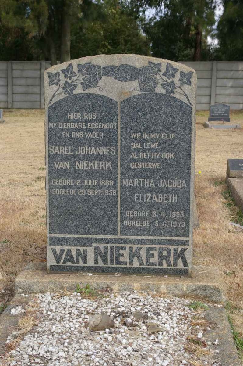 NIEKERK Sarel Johannes, van 1888-1956 &amp; Martha Jacoba Elizabeth 1893-1979