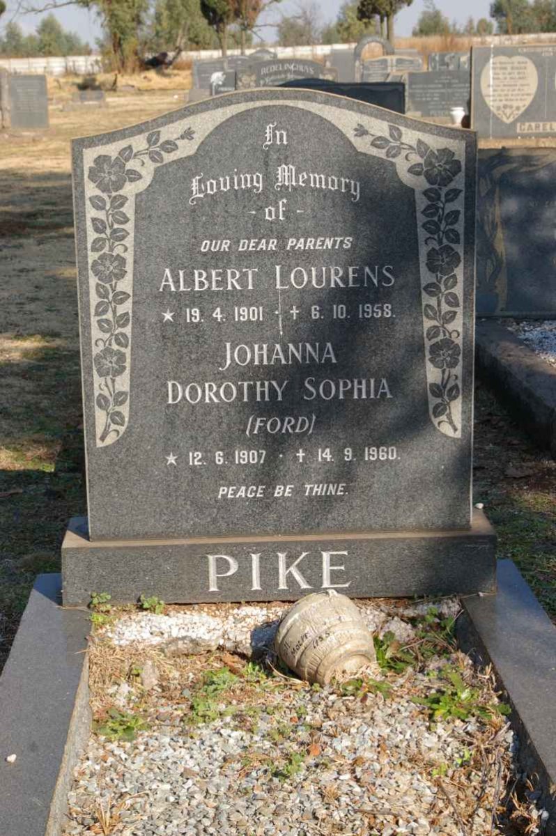 PIKE Albert Lourens 1901-1958 &amp; Johanna Dorothy Sophia FORD 1907-1960