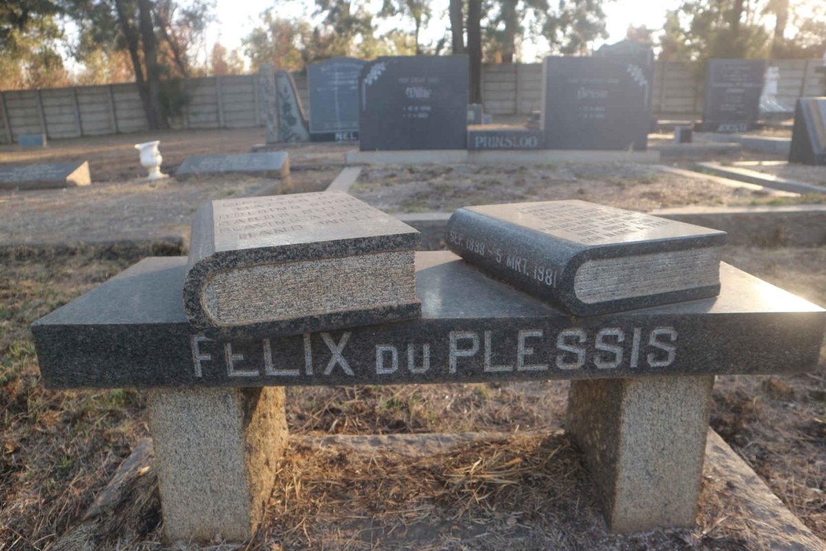 PLESSIS Felix, du &amp; Catharina Gertruida MAREE 1898-1981