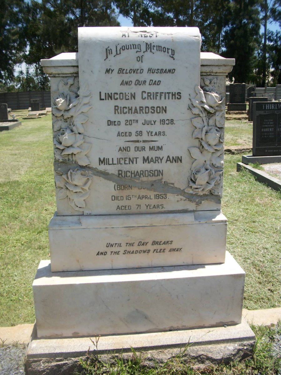 RICHARDSON Lincoln Griffiths -1938 &amp; Millicent Mary Ann D? -1953