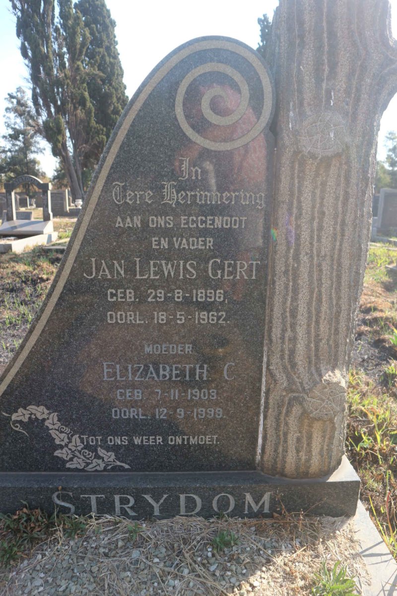 STRYDOM Jan Lewis Gert 1896-1962 & Elizabeth C. 1903-1999