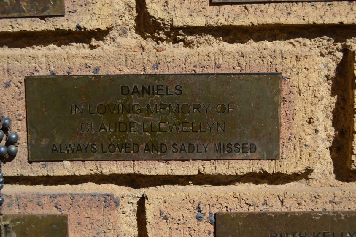 DANIELS Claude Llewellyn