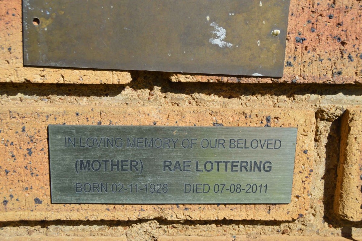 LOTTERING Rae 1926-2011