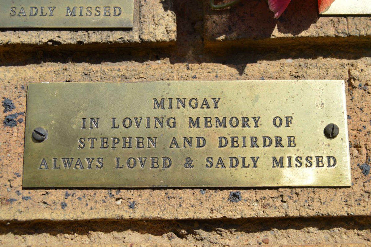 MINGAY Stephen &amp; Deirdre
