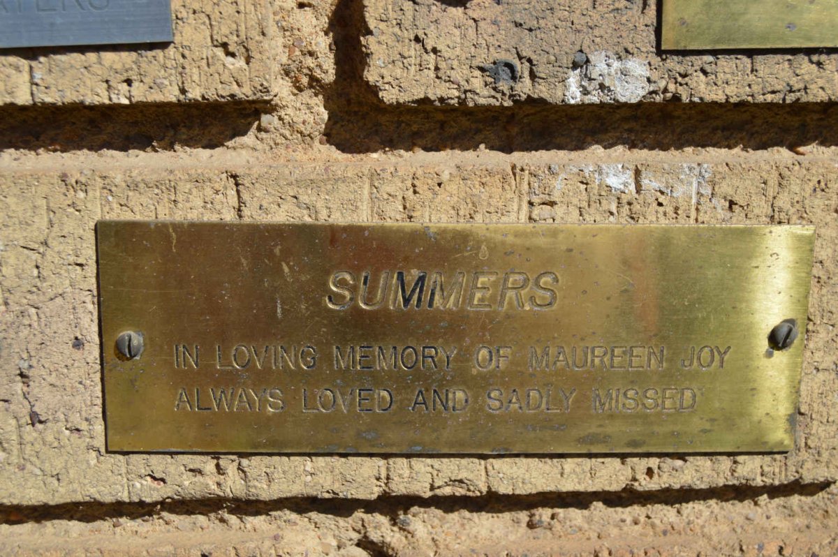 SUMMERS Maureen Joy
