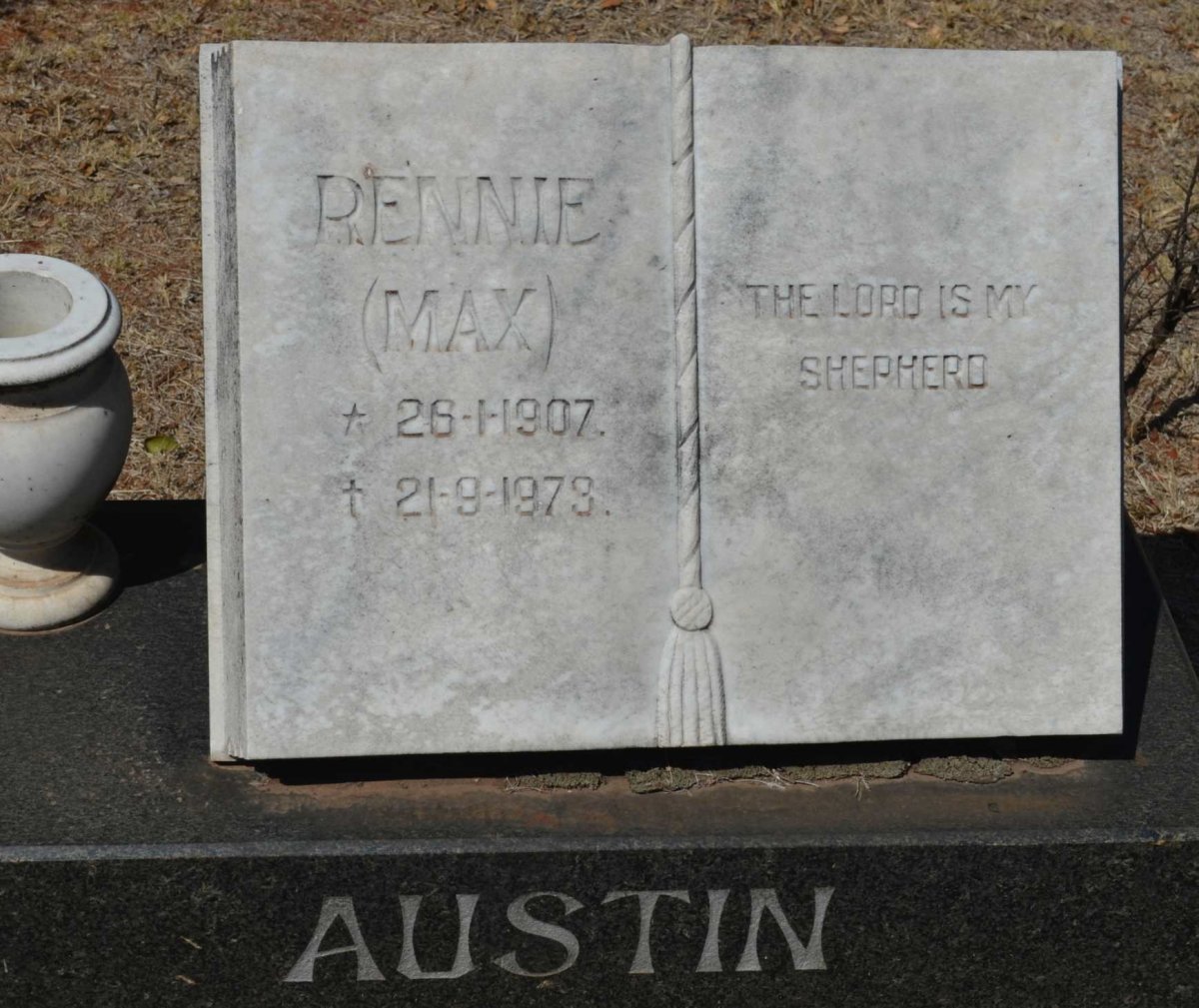 AUSTIN Rennie 1907-1973