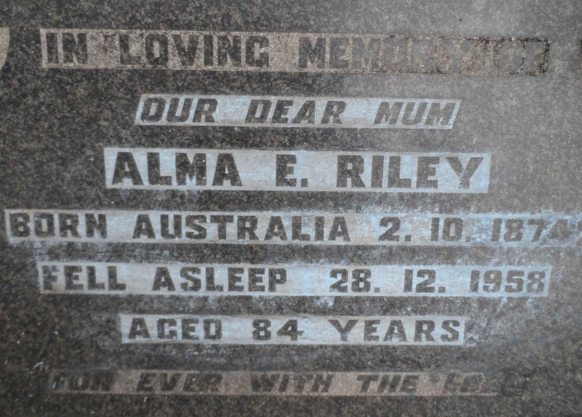 RILEY Alma E. 1874-1958