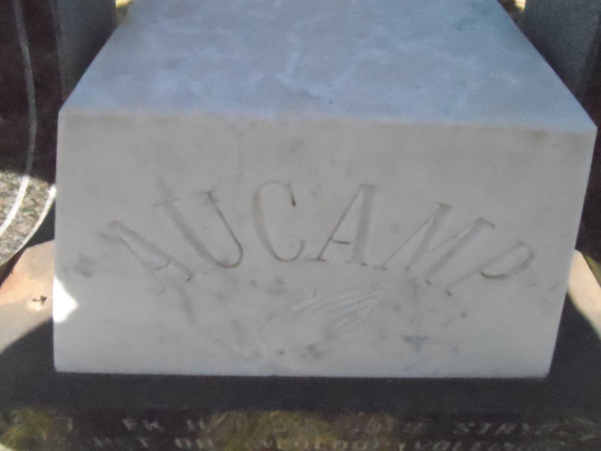 AUCAMP Izak 1927-1997 &amp; Francina 1926-
