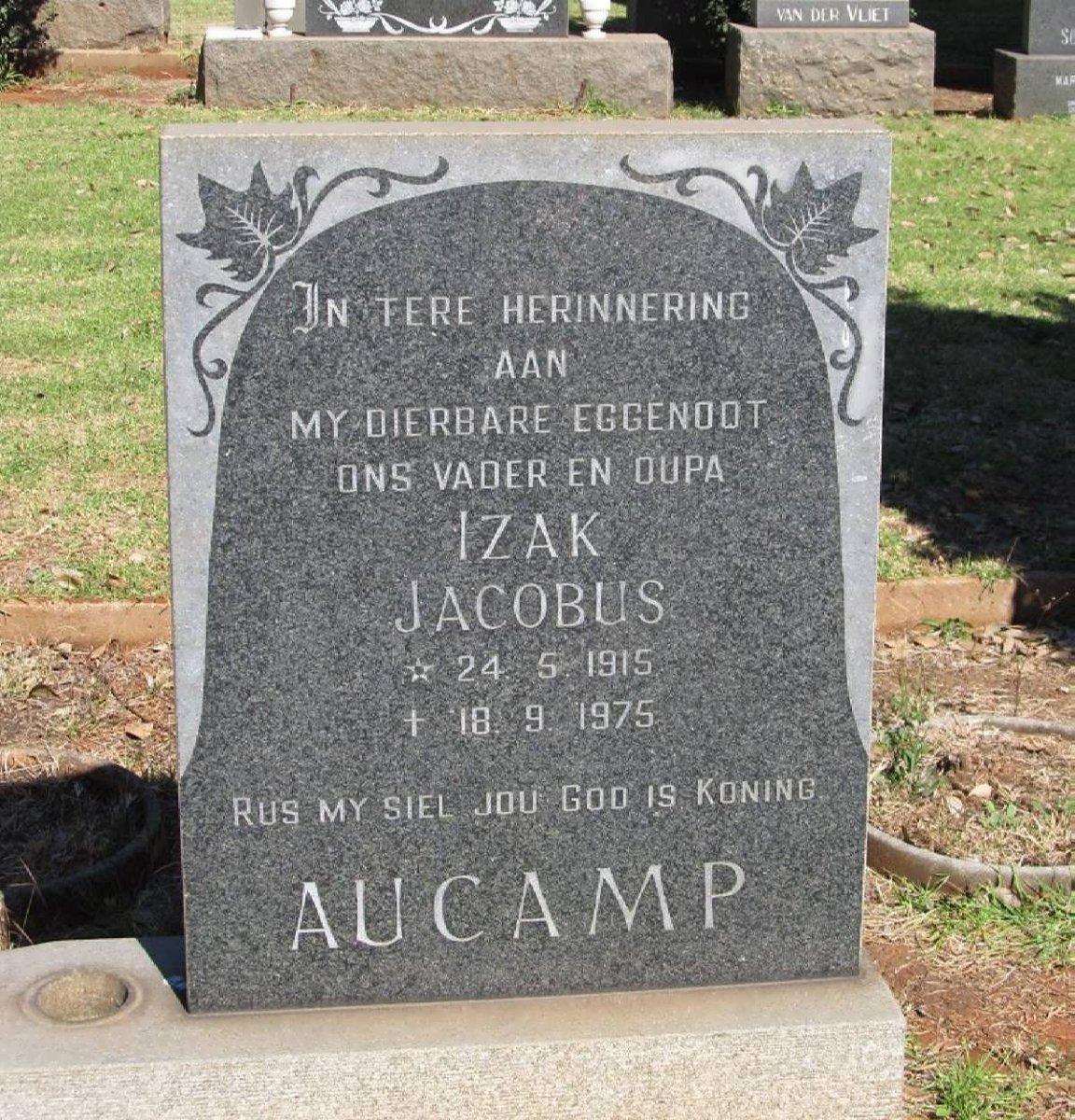 AUCAMP Izak Jacobus 1915-1975