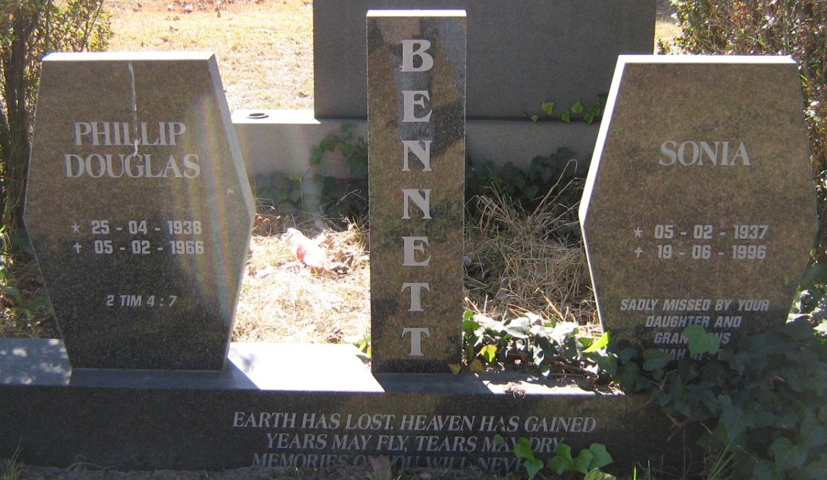 BENNETT Phillip Douglas 1938-1966 &amp; Sonia 1937-1996
