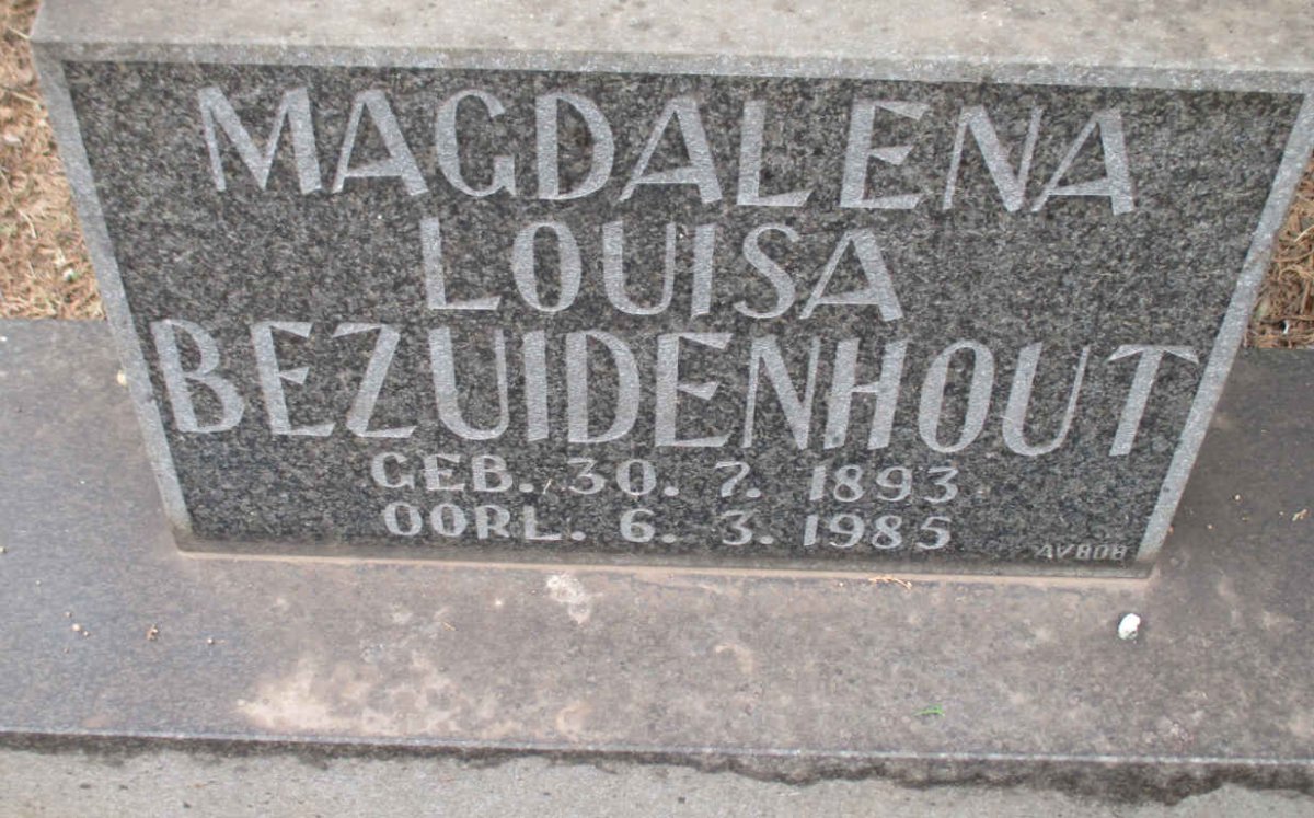 BEZUIDENHOUT Magdalena Louisa 1893-1985