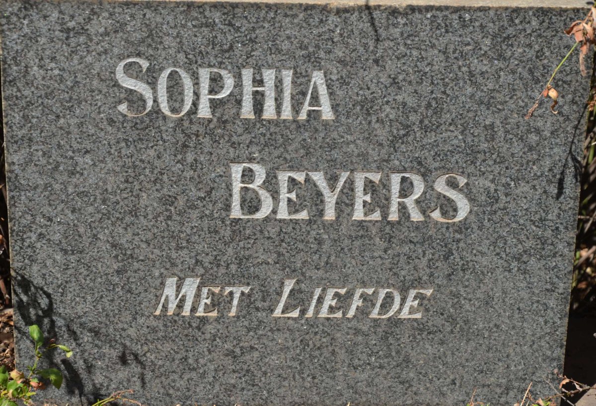 BEYERS Sophia