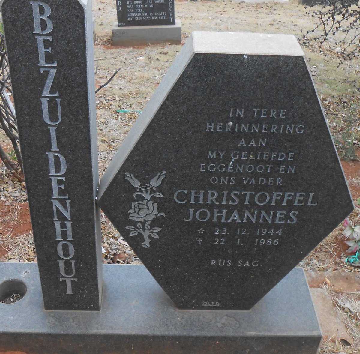 BEZUIDENHOUT Christoffel Johannes 1944-1986