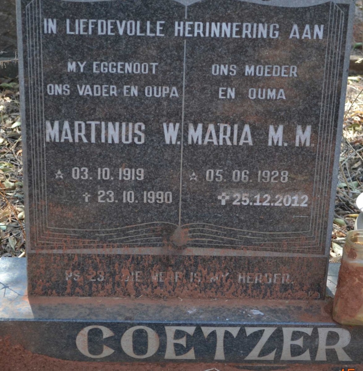 COETZER Martinus W. 1919-1990 &amp; Maria M.M. 1928-2012