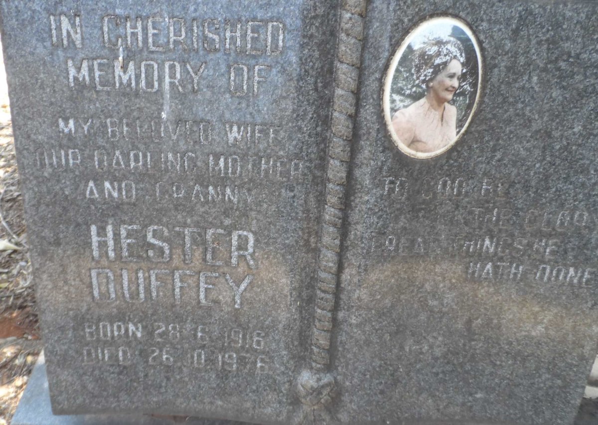 DUFFER Hester 1916-1976